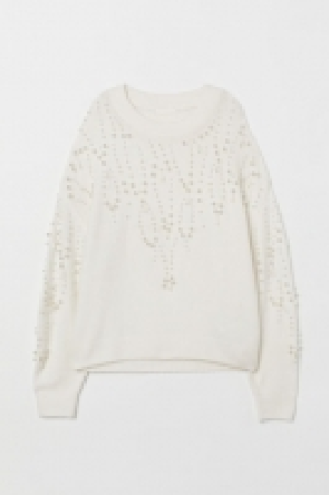 Pull avec perles fantaisie 29.99 €