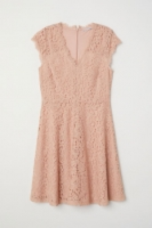  Robe en dentelle 23.99 €
