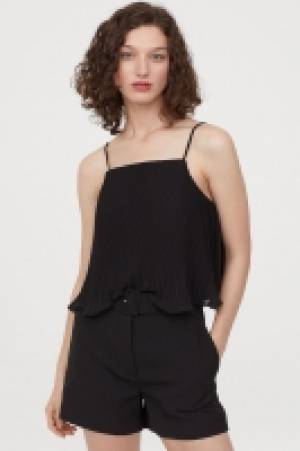  Short avec ceinture 17.99 €