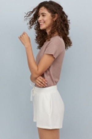  Short en molleton 7.99 €