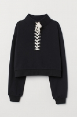  Sweat avec laçage 12.99 €