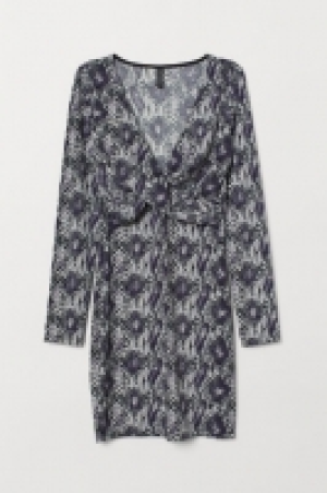  Robe à manches longues 9.99 €