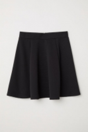  Jupe corolle 8.99 €
