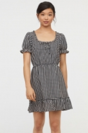  Robe courte 12.99 €