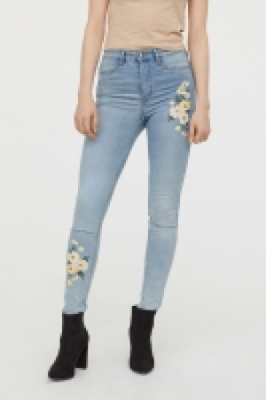  Super Skinny High Jeans 16.99 €