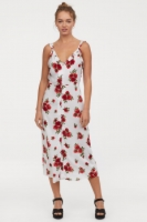  Robe volantée 12.99 €