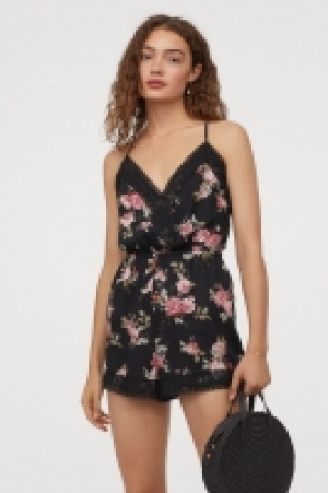  Combi-short avec dentelle 11.99 €