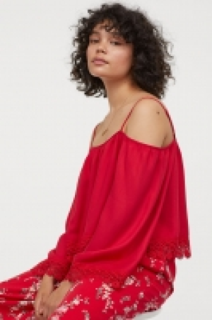  Blouse épaules dénudées 13.99 €