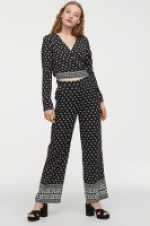  Pantalon à taille élastique 9.99 €