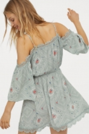  Robe épaules dénudées 23.99 €