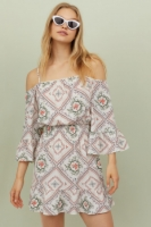  Robe épaules dénudées 14.99 €