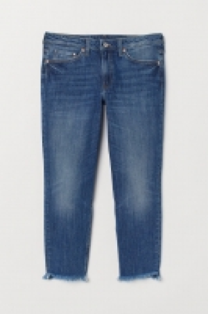  Girlfriend Regular Jeans 11.99 €