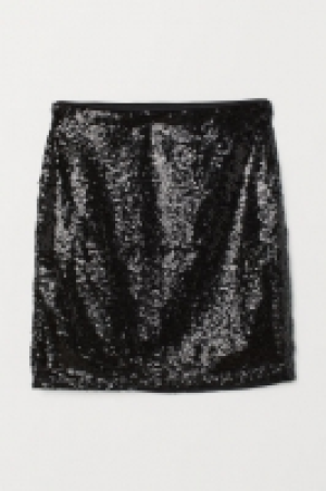  Jupe scintillante 8.99 €