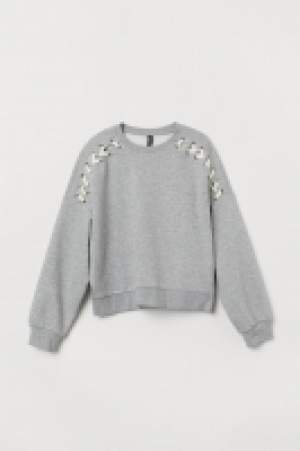  Sweat avec laçage 16.99 €