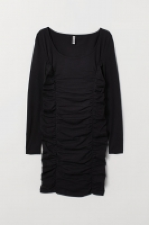  Robe froncée 11.99 €