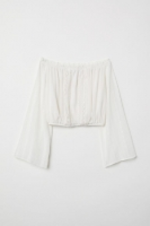  Blouse épaules nues courte 17.99 €