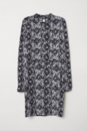  Robe ajustée en jersey 12.99 €