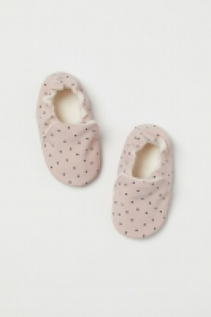 Chaussons souples 5.99 €