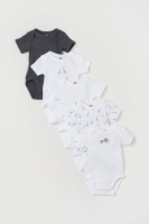  Bodies, lot de 5 12.99 €