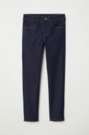  Skinny Fit Jeans 4.99 €
