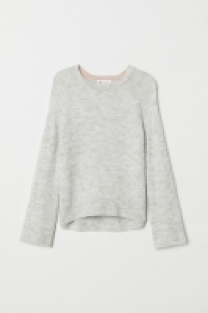  Pull 7.99 €