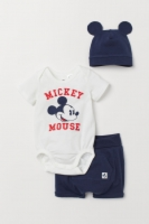  Ensemble 3 pièces en jersey 6.99 €