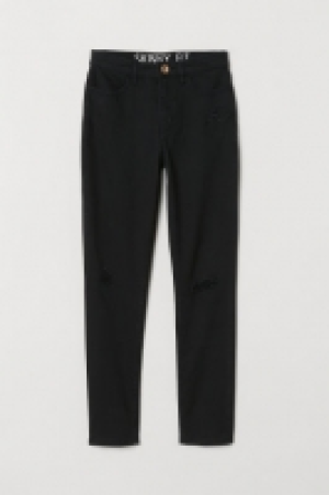  Pantalon en twill Skinny Fit 12.99 €