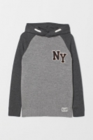 Pull à capuche en maille fine 9.99 €
