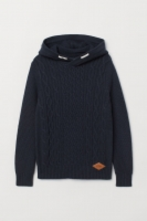  Pull à capuche 16.99 €