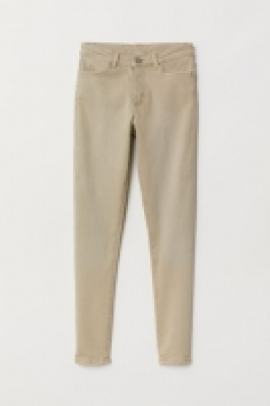  Pantalon en twill Skinny Fit 7.99 €