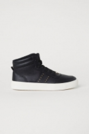  Baskets montantes 21.99 €