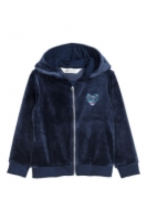  Veste à capuche en velours 4.99 €