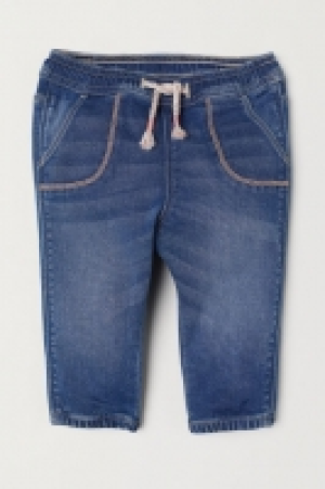  Pantalon en denim 7.99 €