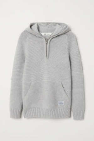  Pull à capuche 14.99 €