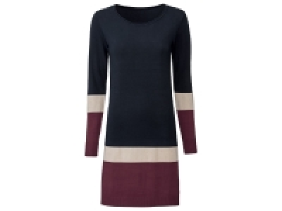 Robe en maille fine 9.99 €