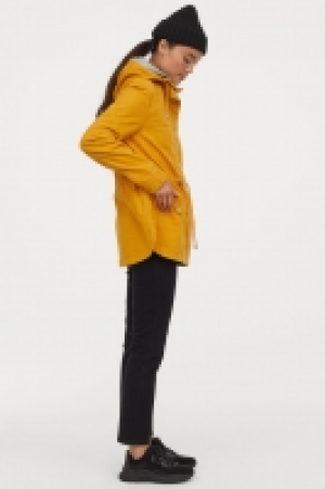  Parka courte en coton 18.99 €
