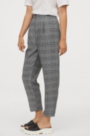  Pantalon ample 7.99 €