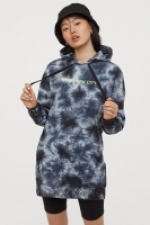  Sweat à capuche oversize 12.99 €