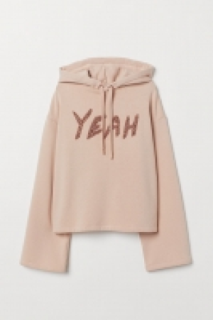  Sweat carré avec capuche 9.99 €
