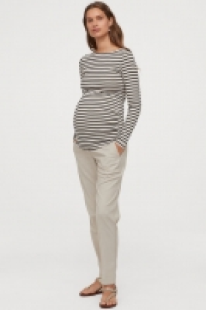  MAMA Pantalon cigarette 14.99 €