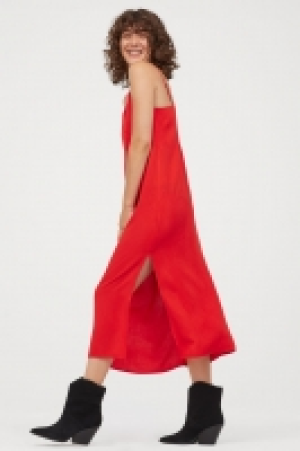  Robe à encolure en V 12.99 €