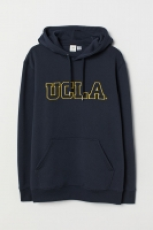  Sweat à capuche imprimé 11.99 €