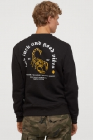  Sweat avec motif 11.99 €