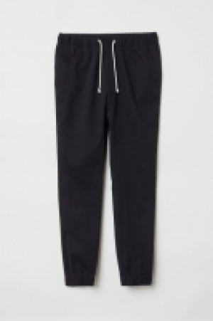  Pantalon jogger en twill 9.99 €