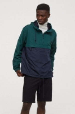  Anorak à capuche 14.99 €