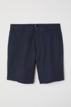  Short chino 8.99 €