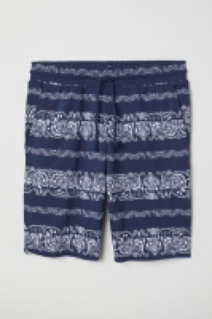  Short en molleton à motif 7.99 €