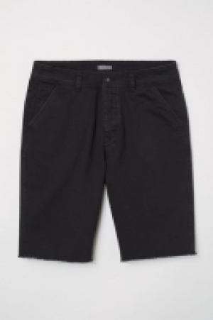  Short en twill 11.99 €
