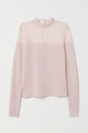  Pull avec dentelle 7.99 €