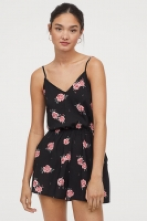  Combi-short à encolure en V 8.99 €